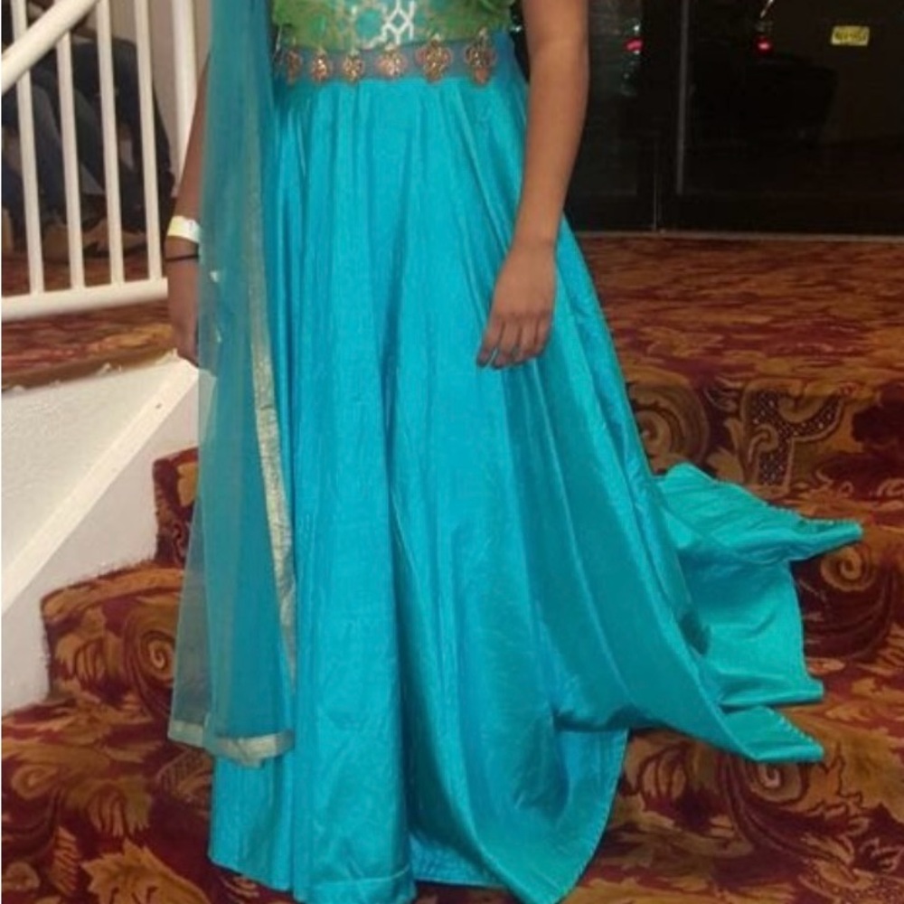 India Boutique Teal and Gold Indian Gown - Picture 5 of 5